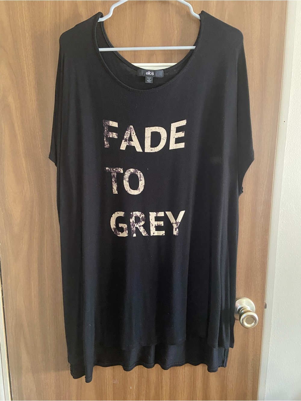 ellos Black Short Sleeve Tee with 'FADE TO GREY' Print